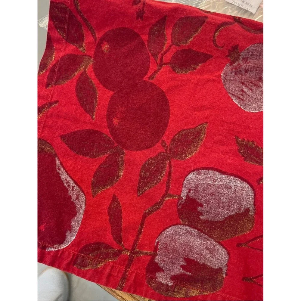 Crate & Barrel Marimekko Julia Cloth Napkins Set of 10, Burgundy, 100% Cotton